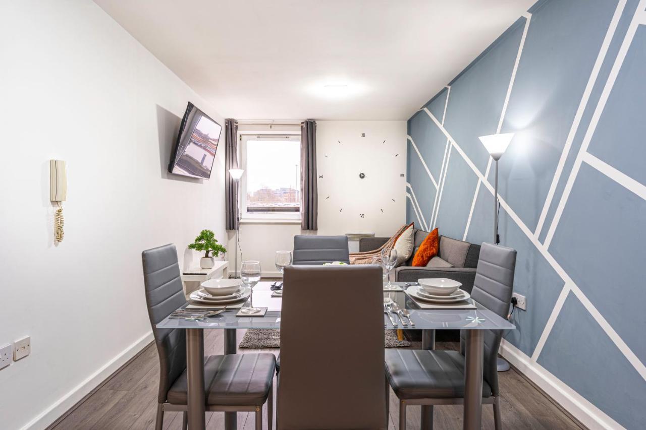 Jkg Property Solutions Presents Cosy City Apartment Coventry Esterno foto
