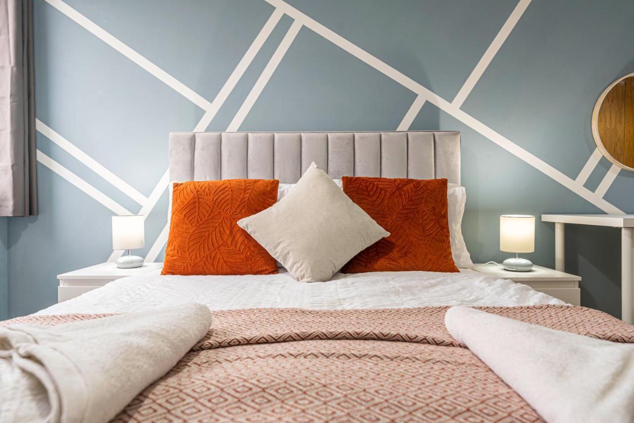 Jkg Property Solutions Presents Cosy City Apartment Coventry Esterno foto