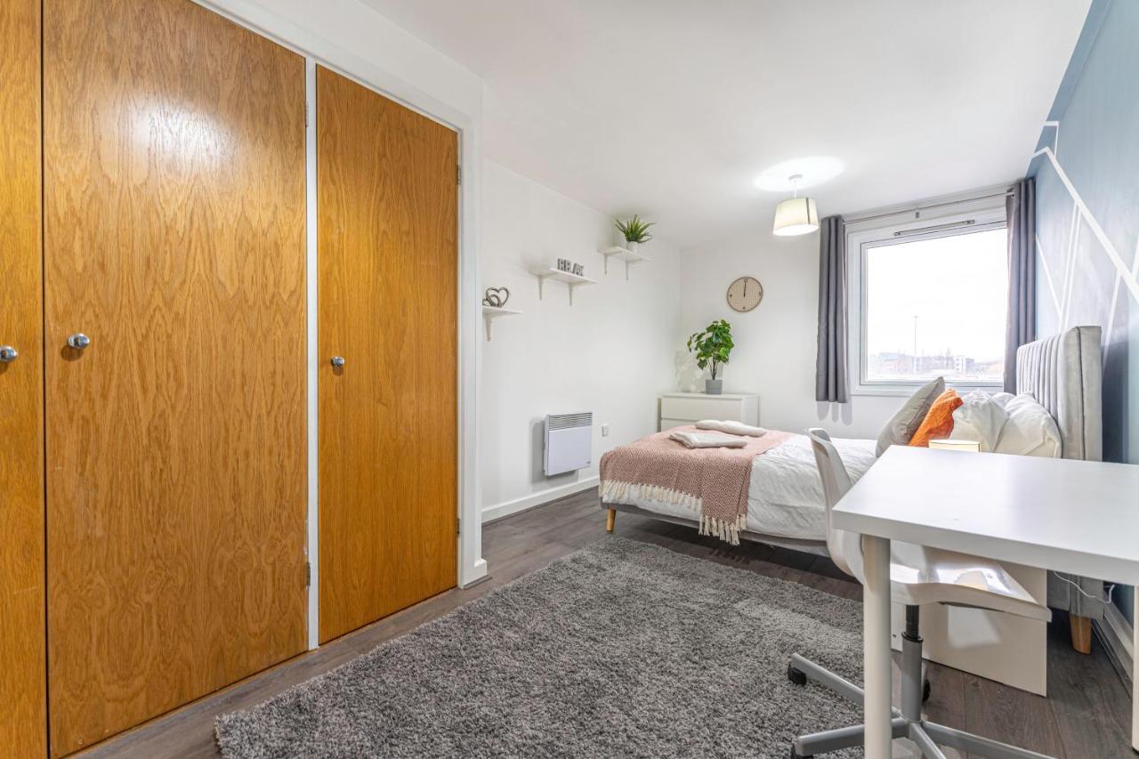 Jkg Property Solutions Presents Cosy City Apartment Coventry Esterno foto
