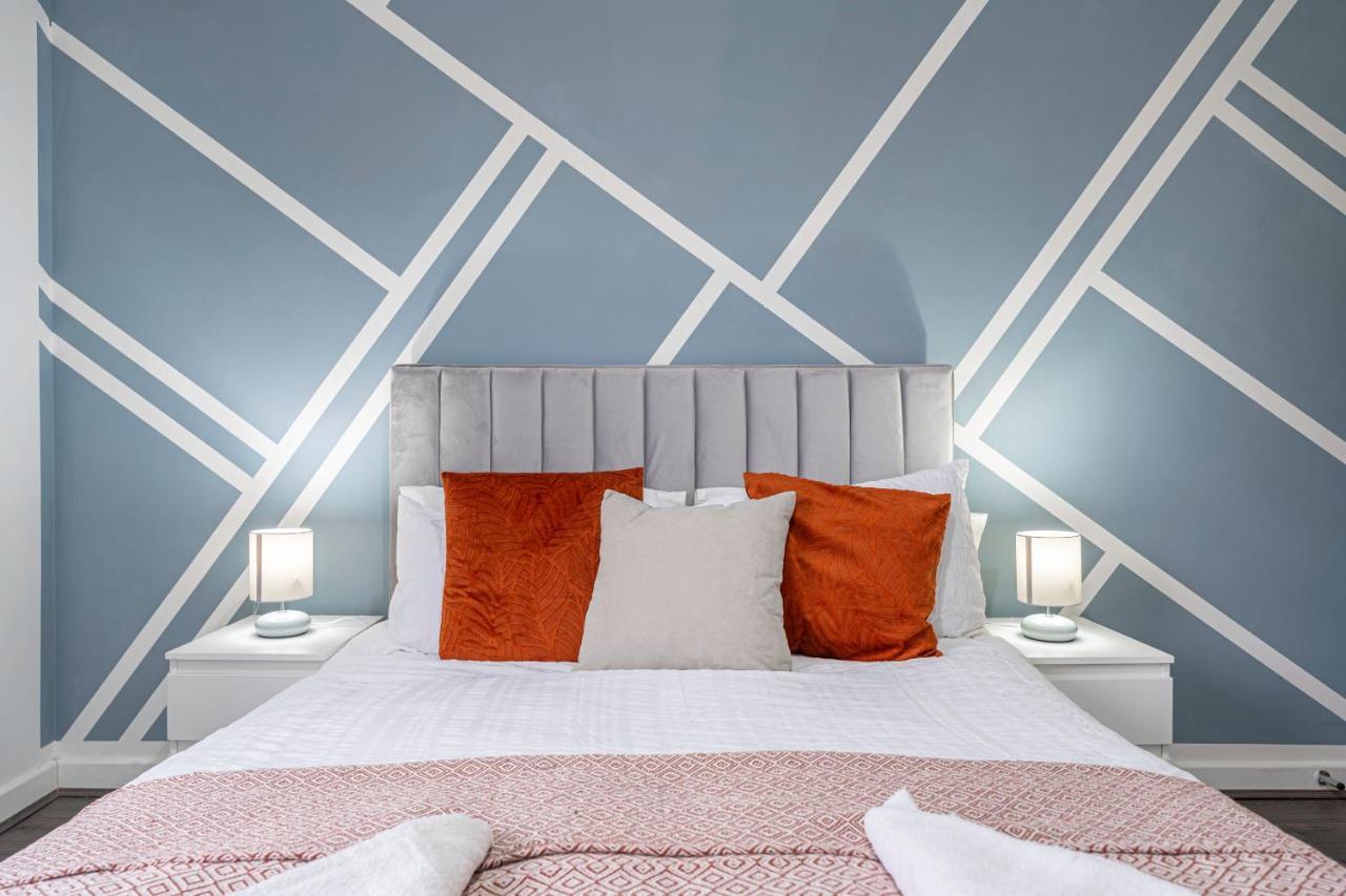 Jkg Property Solutions Presents Cosy City Apartment Coventry Esterno foto